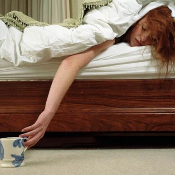 7 tips για να συνέλθεις γρήγορα από το hangover της χθεσινής βραδιάς!