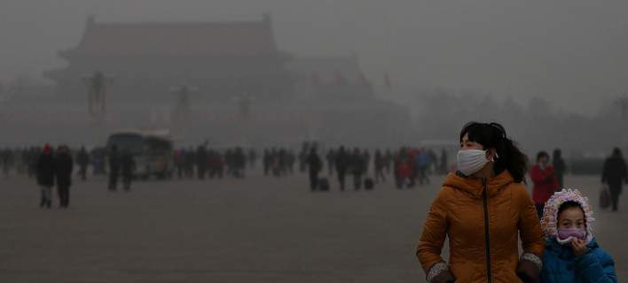 Πεκίνο: Μολυσμένο αέρα ανέπνευσαν τις μισές μέρες του 2015 οι κάτοικοι