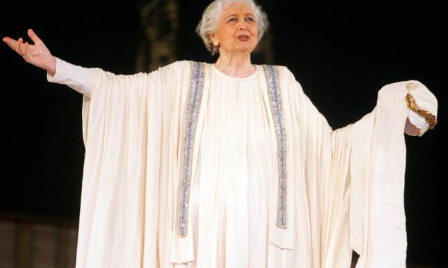 Nεκρή η 88χρονη ηθοποιός  Άννα Συνοδινού – Φτωχότερο το ελληνικό θέατρο!