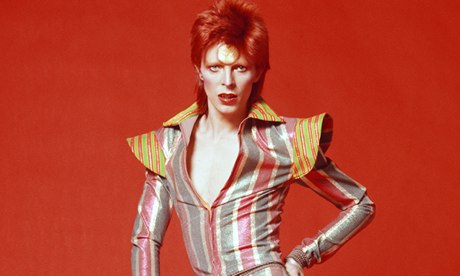 David Bowie: Ένας από τους σημαντικότερους μουσικούς του δεύτερου μισού του 20ου αιώνα [φωτό, βίντεο]