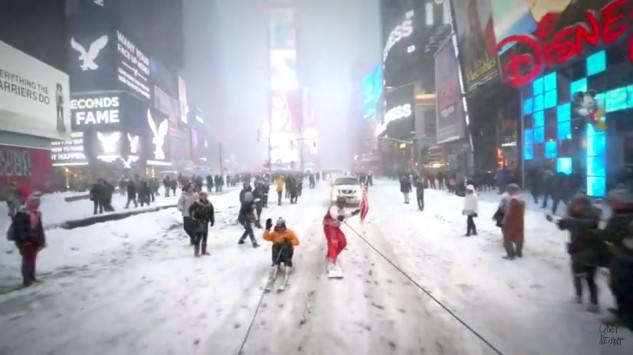 Snowboarding στους δρόμους της Νέας Υόρκης! (βίντεο)