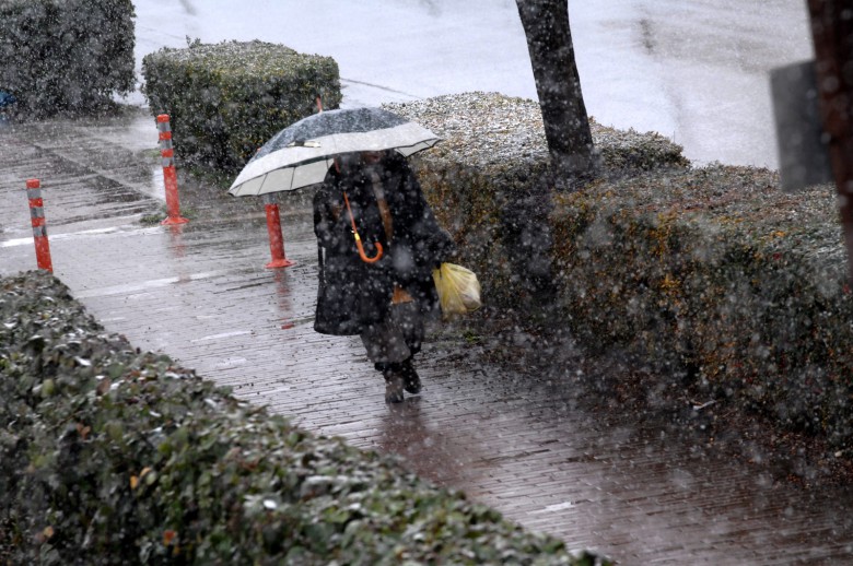 Χιόνια στην Αττική και σε χαμηλά υψόμετρα φέρνει η νέα κακοκαιρία