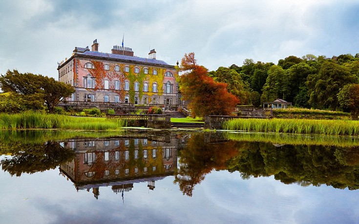 Westport House: Η ιστορική έπαυλη της Ιρλανδίας πωλείται για 10 εκατ. ευρώ (φωτό)