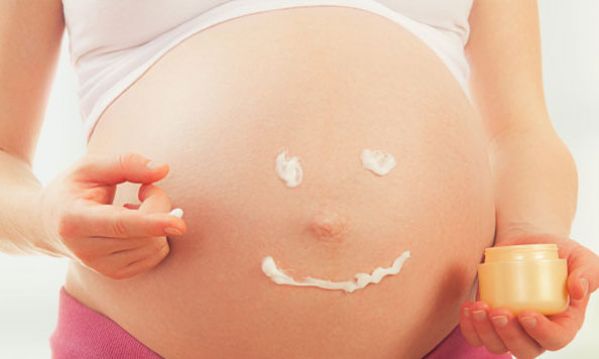 Ραγάδες στην εγκυμοσύνη: Πως θα φτιάξετε το πιο απολαυστικό και αποτελεσματικό body butter