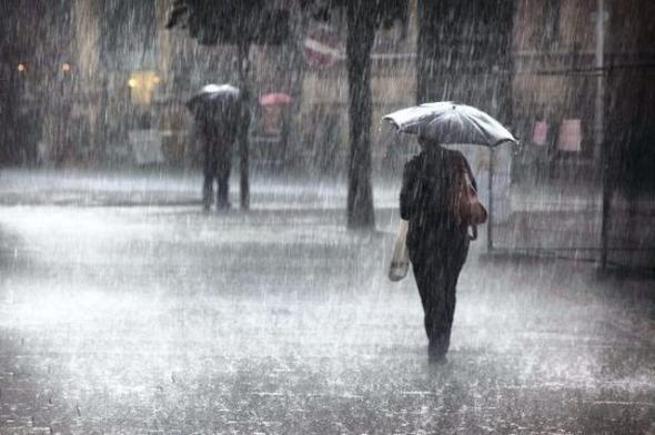 Με τοπικές βροχές και μεμονωμένες καταιγίδες αλλά και γρήγορη βελτίωση ο καιρός αύριο – Αναλυτικά η πρόγνωση