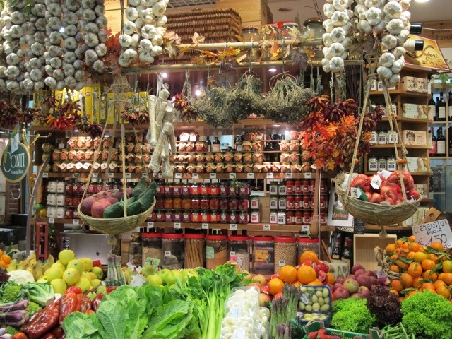 Η αγορά τροφίμων που σχεδιάζει να ανοίξει στην Νέα Υόρκη ο Anthony Bourdain – Δείτε το μενού