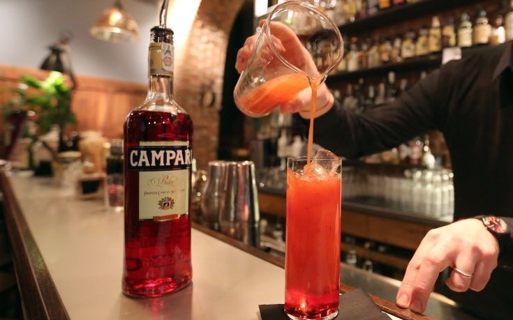 Η Campari θα υποβάλει πρόταση εξαγοράς της Grand Marnier