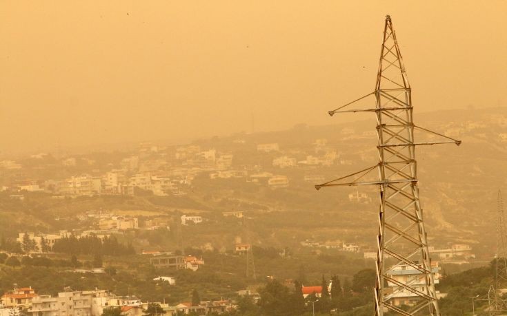 Αποπνικτική η ατμόσφαιρα και στο Ρέθυμνο λόγω της αφρικανικής σκόνης