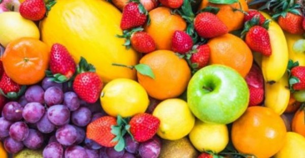 Πόσα φρούτα πρέπει να τρώτε για να μην πάθετε έμφραγμα