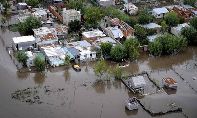 Αργεντινή: Τεράστιες οι καταστροφές από τις ισχυρές βροχοπτώσεις