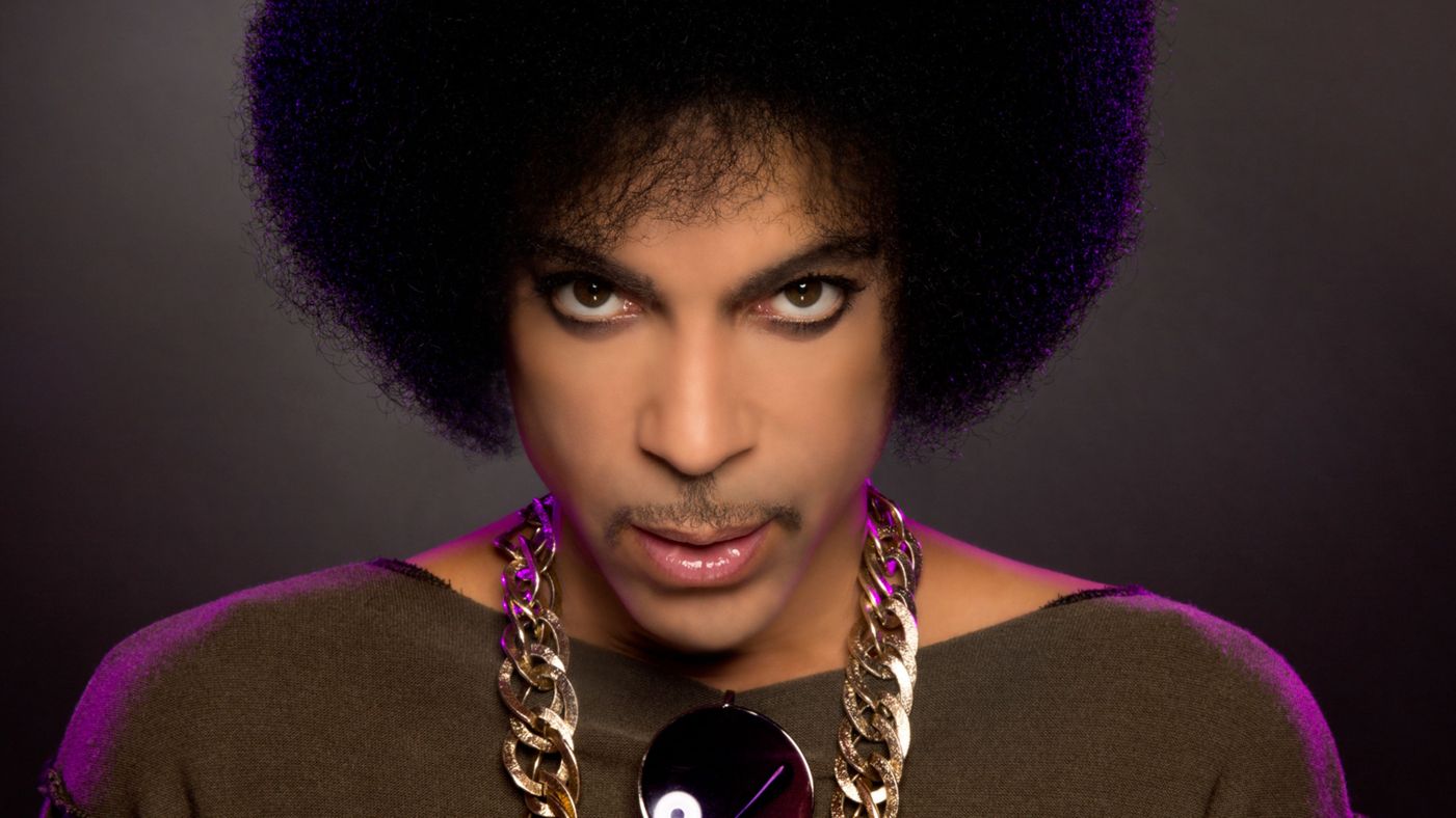 Prince: Πέθανε ολομόναχος και αβοήθητος [φωτό, βίντεο]