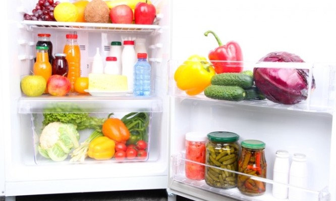Πόσο διαρκούν όλες οι τροφές σε ψυγείο, κατάψυξη και αποθήκη (πλήρης οδηγός)