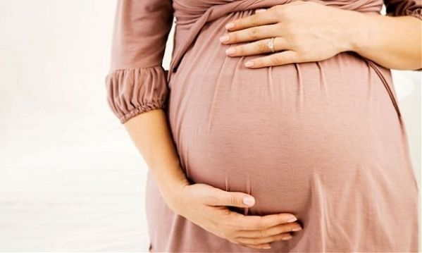 Κιλά εγκυμοσύνης: Πότε θέτουν το παιδί σε κίνδυνο για παιδική παχυσαρκία