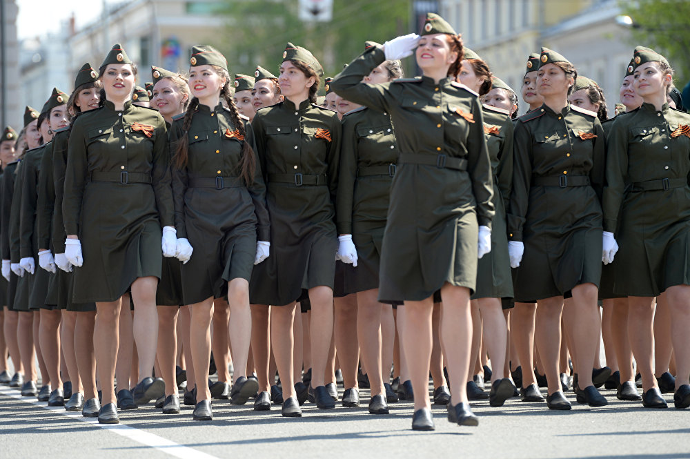  Female Military Style Around the World