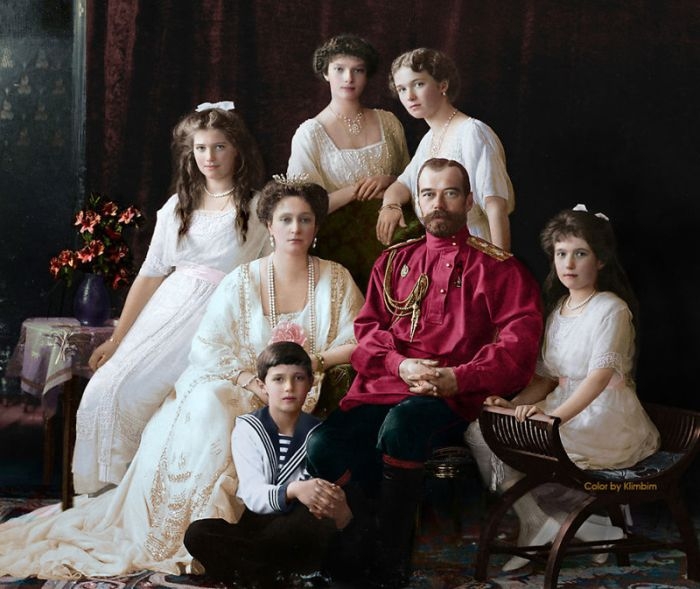 Δείτε σπάνιες έγχρωμες φωτογραφίες από την Ρωσία της περιόδου 1905-1955