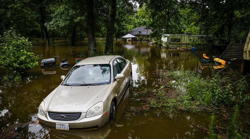 ΗΠΑ: Φονικές πλημμύρες σαρώνουν το Τέξας- Δυο νεκροί (vid)