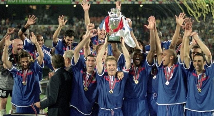 Euro 2000: Η Γαλλία πρωταθλήτρια Ευρώπης – Ο θρίαμβος θα επαναληφθεί; [φωτό, βίντεο]