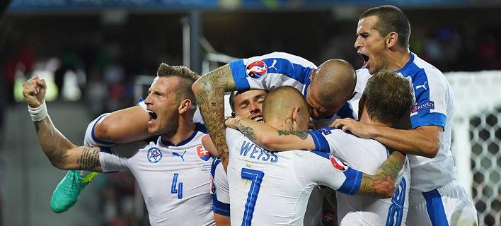 Η Σλοβακία έκανε την έκπληξη και επικράτησε της Ρωσίας με 2-1 – Δείτε βίντεο με τα γκολ