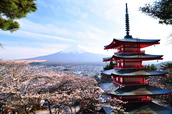 13 εντυπωσιακοί λόγοι για να επισκεφθεί κάποιος την Ιαπωνία