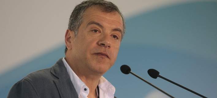 Σ.Θεοδωράκης: «Ο εκλογικός νόμος της κυβέρνησης αποτελεί θεσμικό έγκλημα»