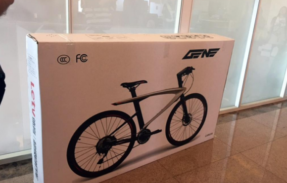 Το «έξυπνο» ποδήλατο που έκανε δώρο ο Κινέζος πρωθυπουργός στον Τσίπρα 