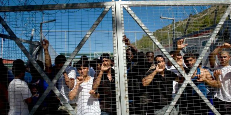 Δήμαρχος Λέρου: «Άμεση απομάκρυνση των μεταναστών και οριστική εκκένωση του κέντρου υποδοχής»