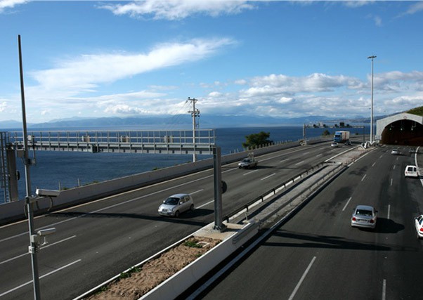 Γ.Δέδες: «Έως το τέλος Ιουλίου θα δοθεί στην κυκλοφορία ο αυτοκινητόδρομος της Ολυμπίας Οδού έως το Κιάτο»