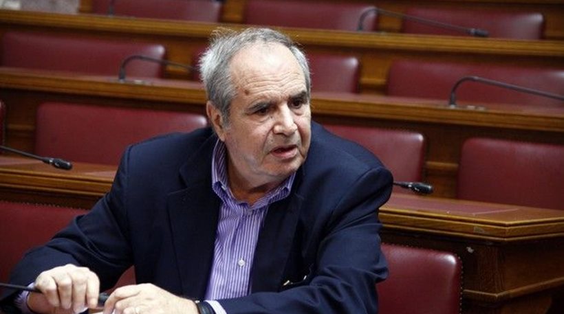 Σ.Παναγούλης: «Η κυβέρνηση βρίσκεται σε αναζήτηση αποστατών για ψήφιση του εκλογικού νόμου»
