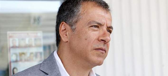 Στ.Θεοδωράκης: «23 ξένοι καθηγητές καταγγέλλουν τον Γκαλμπρέιθ για το plan X»