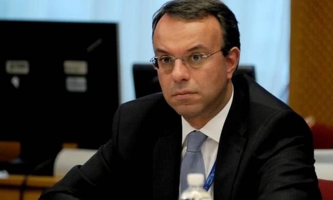 X.Σταϊκούρας: «Η κυβέρνηση βυθίζει την ελληνική οικονομία στην ύφεση»