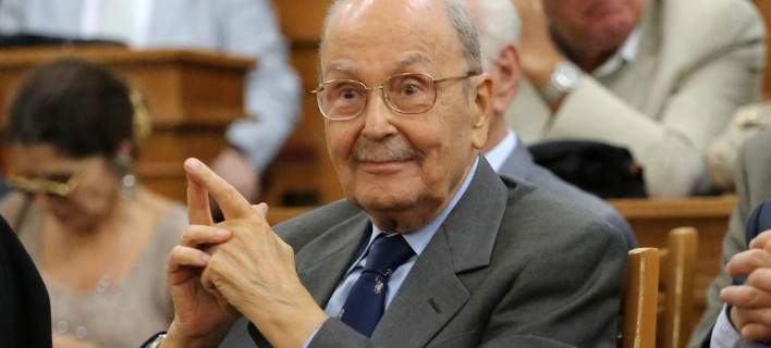 FAZ: Εγκώμιο στον Κ.Στεφανόπουλο, με αφορμή τα 90α του γενέθλια