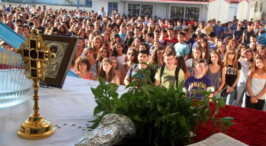 Τέλος η πρωινή προσευχή στα σχολεία με εγκύκλιο του υπουργείου Παιδείας – Διαβάστε ολόκληρη την υπουργική οδηγία