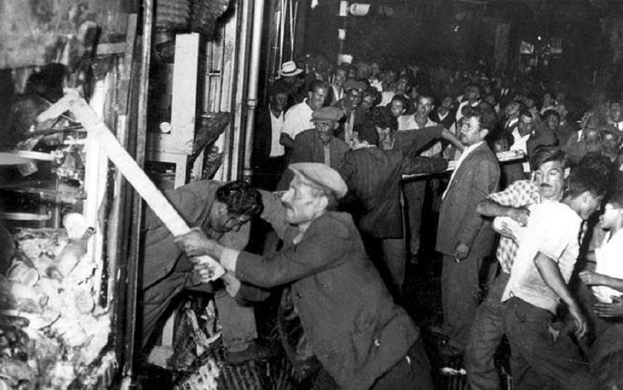 Σεπτεμβριανά 1955: Το πογκρόμ κατά του ελληνισμού της Κωνσταντινούπολης (φωτό)