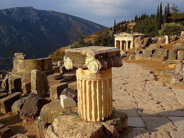 Delphi Ruins