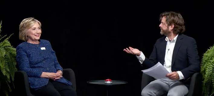 Μοναδικός ο Γαλιφιανάκης! Ρώτησε την Κλίντον τί θα γίνει αν μείνει έγκυος