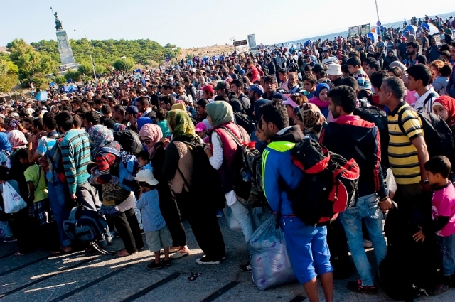 Ο δήμαρχος Λέσβου προειδοποιεί για πρόσφυγες και μετανάστες: «Αμεση λύση γιατί η κατάσταση ξεφεύγει επικίνδυνα»