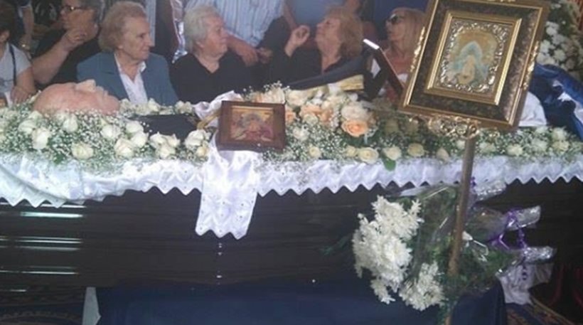 Κηδεύτηκε ο Στυλιανός Παττακός – Πλήθος κόσμου τον συνόδευσε στην τελευταία του κατοικία