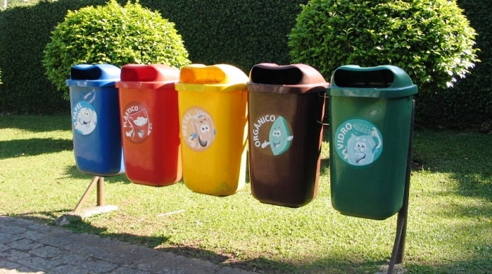 Νέα πρόστιμα φέρνουν οι αλλαγές στη νόμο για ανακύκλωση