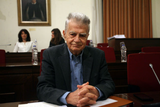 «Και νόμιμο και ηθικό το δάνειο του ΣΥΡΙΖΑ το 2002» λέει ο Μίμης Δαρειώτης (βίντεο)