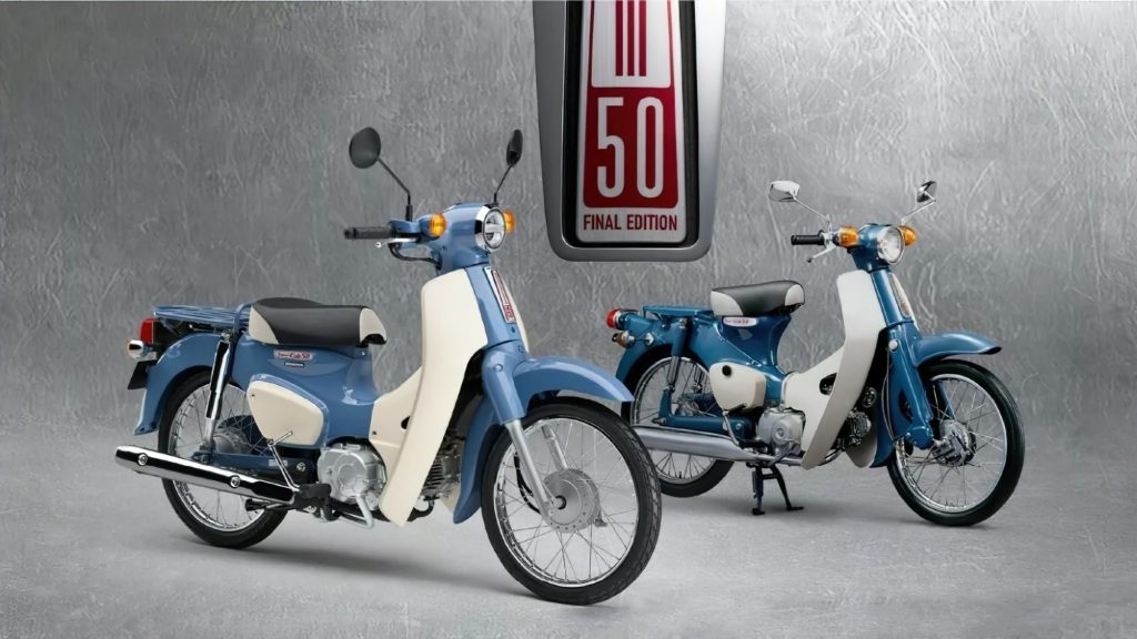 Τσάρκες, μαγκιά και εφηβικές τρέλες – Το αθάνατο «παπάκι» των ’80ς (φωτό, βίντεο)