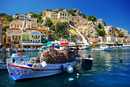 Βραβεία Readers’ Travel Awards: «Πρωτιά» για την Ελλάδα στον τουρισμό