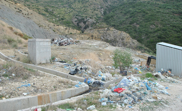 Ζάκυνθος: Παραιτήθηκε το Τοπικό Συμβούλιο μετά το αδιέξοδο για τη διαχείριση των απορριμμάτων