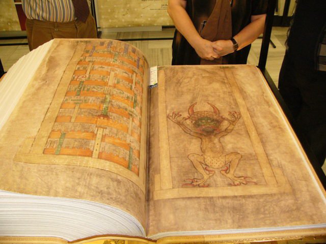 Codex Gigas: Το μεγαλύτερο μεσαιωνικό χειρόγραφα του κόσμου