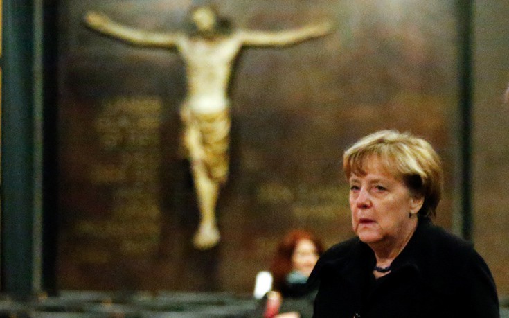 Γερμανικός Τύπος: Eφιάλτης για την Μέρκελ το τρομοκρατικό χτύπημα στο Βερολίνο – Κίνδυνος να μην επανεκλεγεί
