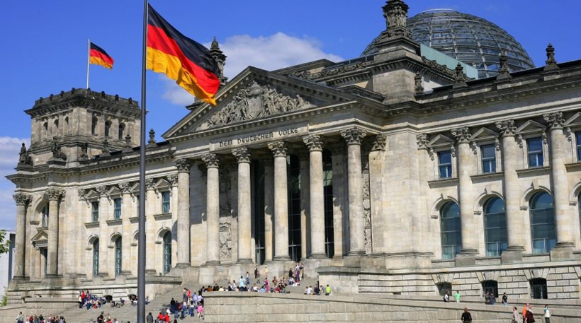 Deutsche Welle: «Oι Γερμανοί φοβούνται νέα τρομοκρατικά χτυπήματα»