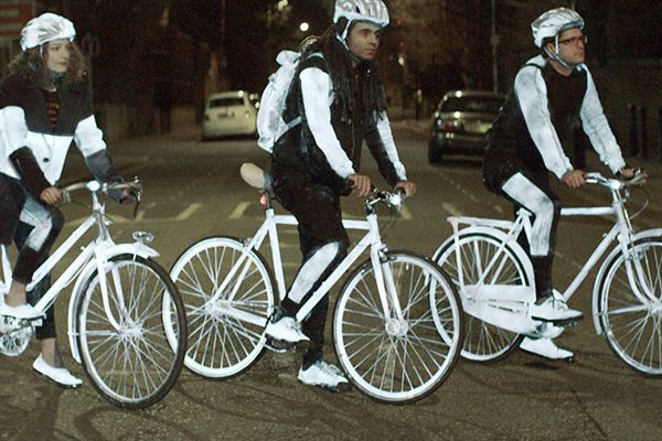 Το επαναστατικό σπρέι της Volvo για ποδήλατα που σώζει ζωές