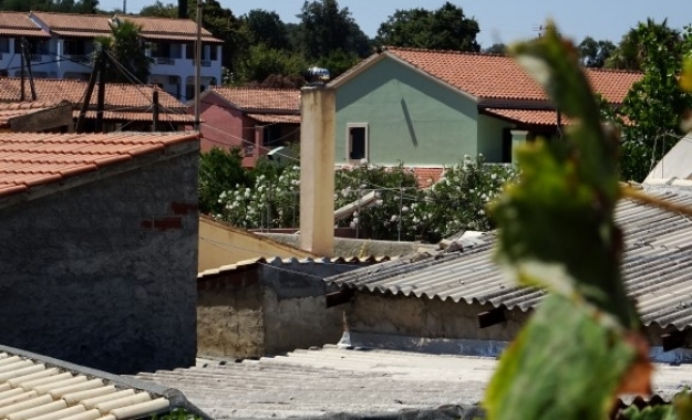 FAZ: Υψηλό το ενδιαφέρον για αγορά εξοχικών κατοικιών στην Ελλάδα