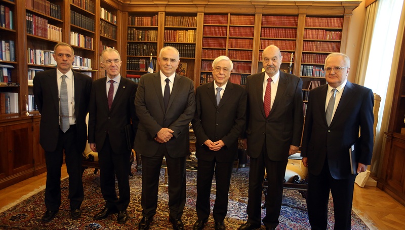 Συνάντηση Πρ. Παυλόπουλου με τον νέο πρόεδρο της Ελληνικής Ένωσης Τραπεζών