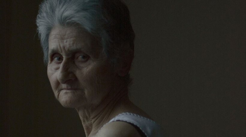 Στο ιταλικό περιοδικό Vogue μια 74χρονη γιαγιά από την Πέλλα! (φωτό)