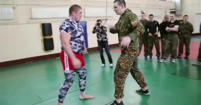 Ειδικές δυνάμεις vs μαχητές του MMA (βίντεο)